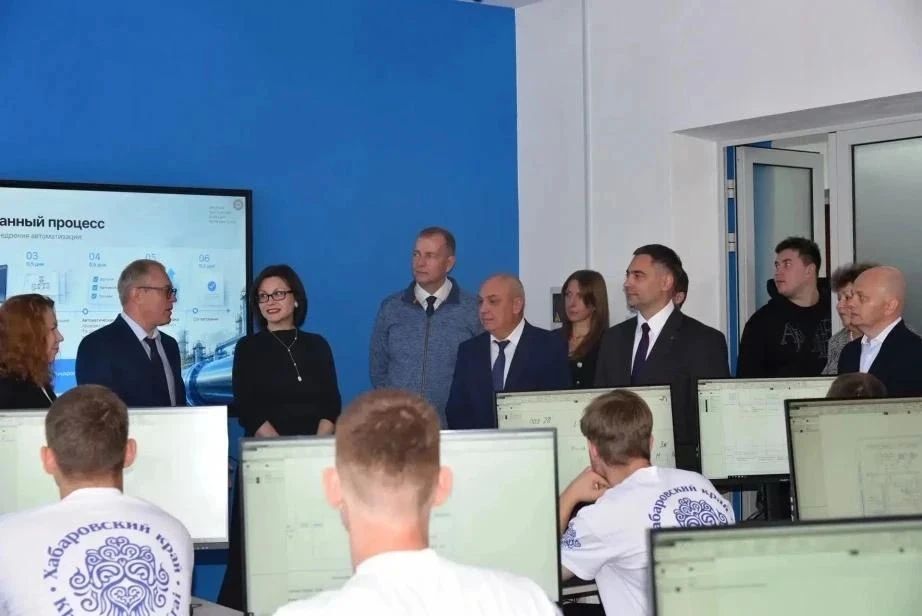 Новые учебные мастерские открылись в Хабаровском колледже отраслевых технологий и сферы обслуживания Новые учебные мастерские открылись в Хабаровском колледже отраслевых технологий и сферы обслуживания