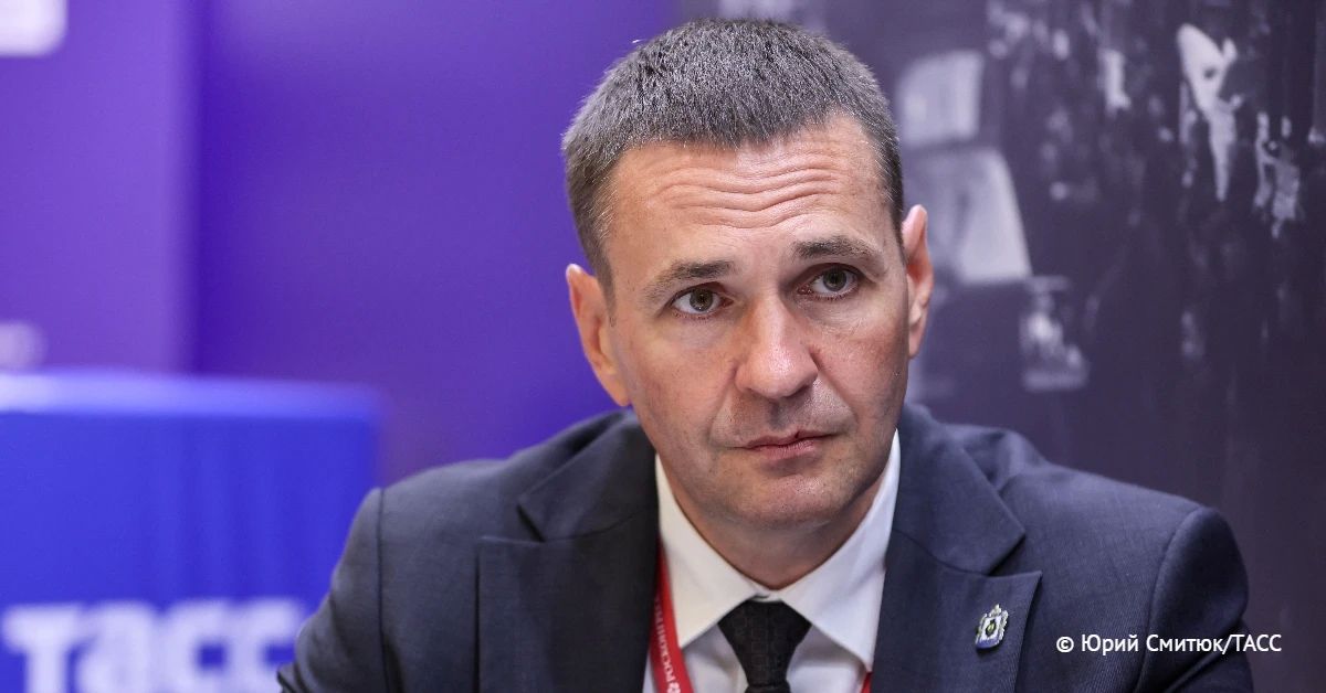 Руководящий состав правительства Хабаровского края сократят на 15%, сообщил губернатор Дмитрий Демешин