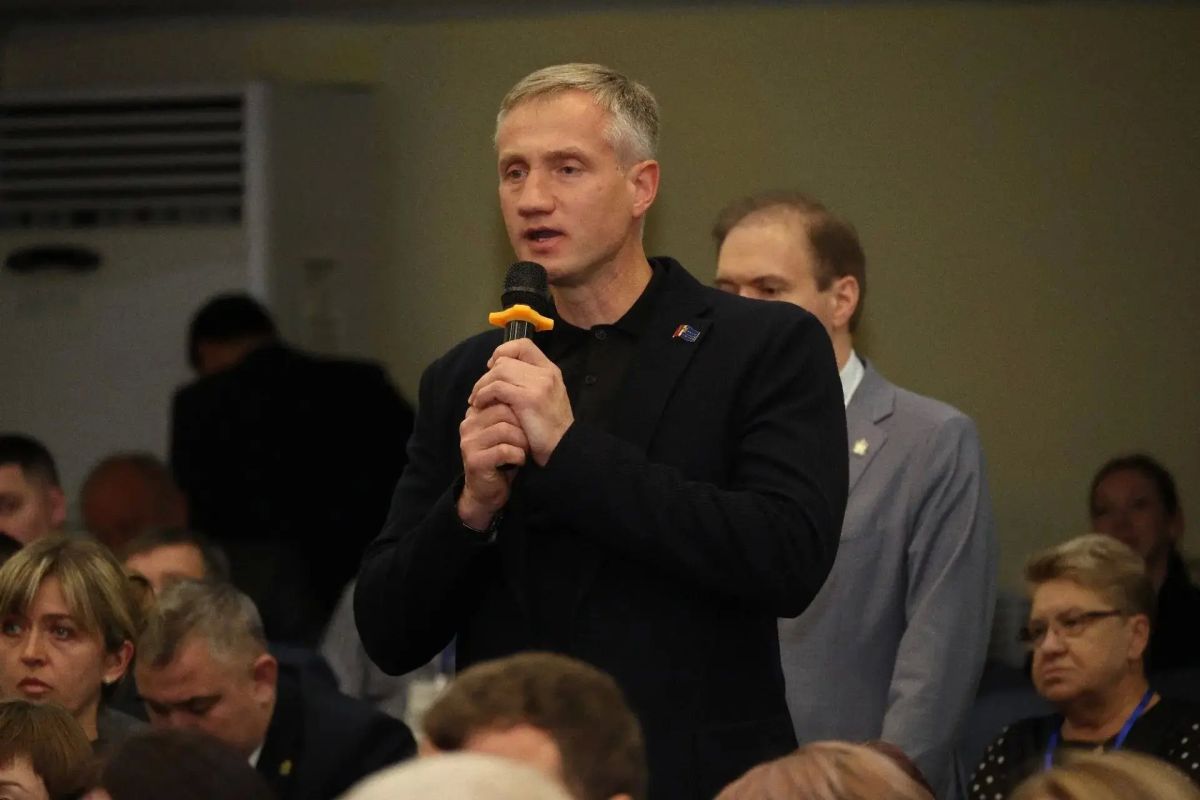 Дмитрий Демешин: Сегодня ответил на вопросы участников ежегодного семинара-совещания, для глав городских и сельских поселений, председателей представительных органов, сотрудников администраций муниципальных округов края Дмитрий Демешин: Сегодня ответил на вопросы участников ежегодного семинара-совещания, для глав городских и сельских поселений, председателей представительных органов, сотрудников администраций муниципальных округов края