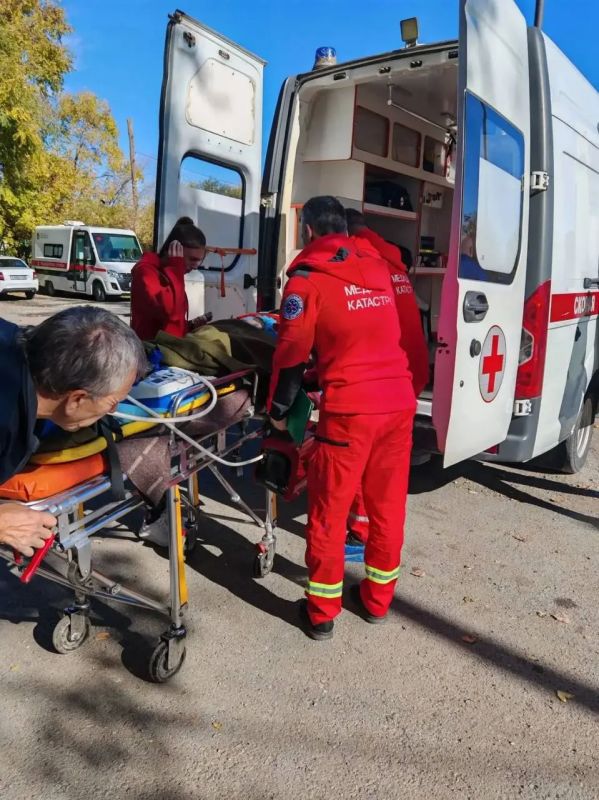 Годовалый мальчик упал с балкона четвертого этажа в Приморье