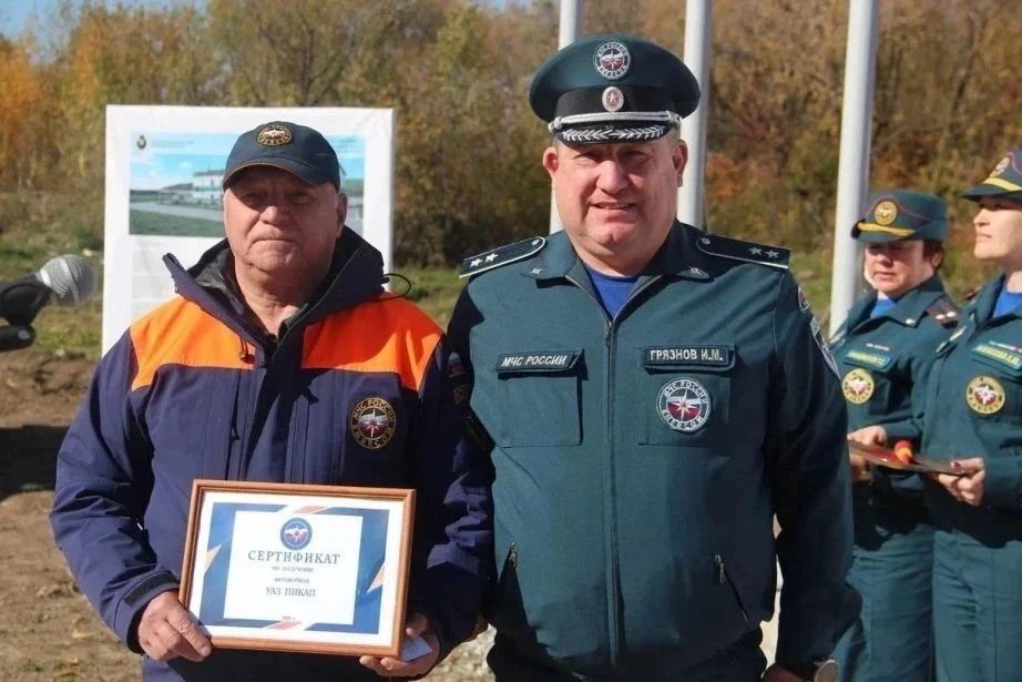 В Хабаровске заложили первый камень будущего спасательного центра В Хабаровске заложили первый камень будущего спасательного центра