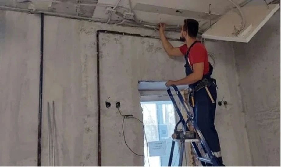 Капитальный ремонт ведётся в детской поликлинике на улице Краснореченской в Хабаровске Капитальный ремонт ведётся в детской поликлинике на улице Краснореченской в Хабаровске