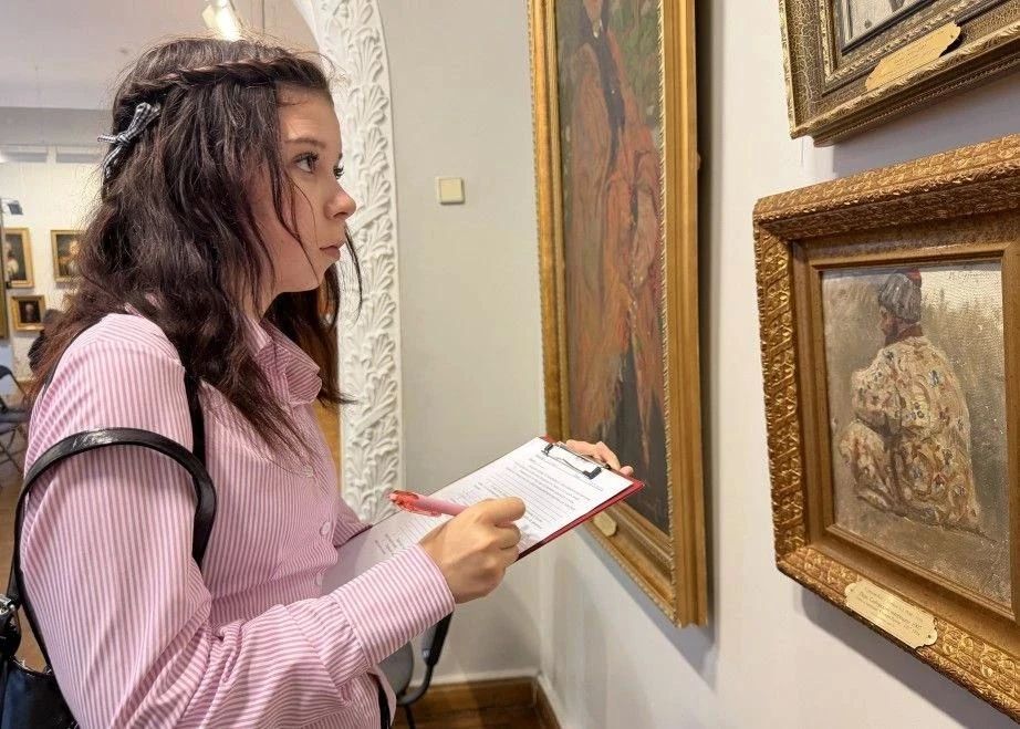 Картины русских классиков оказались популярнее работ западноевропейских мастеров среди юных хабаровских искусствоведов