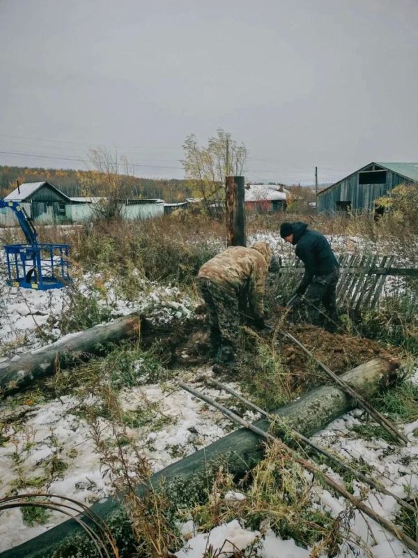 Энергетики устраняют последствия стихии: электроснабжение на большинстве аварийных участков восстановлено Энергетики устраняют последствия стихии: электроснабжение на большинстве аварийных участков восстановлено