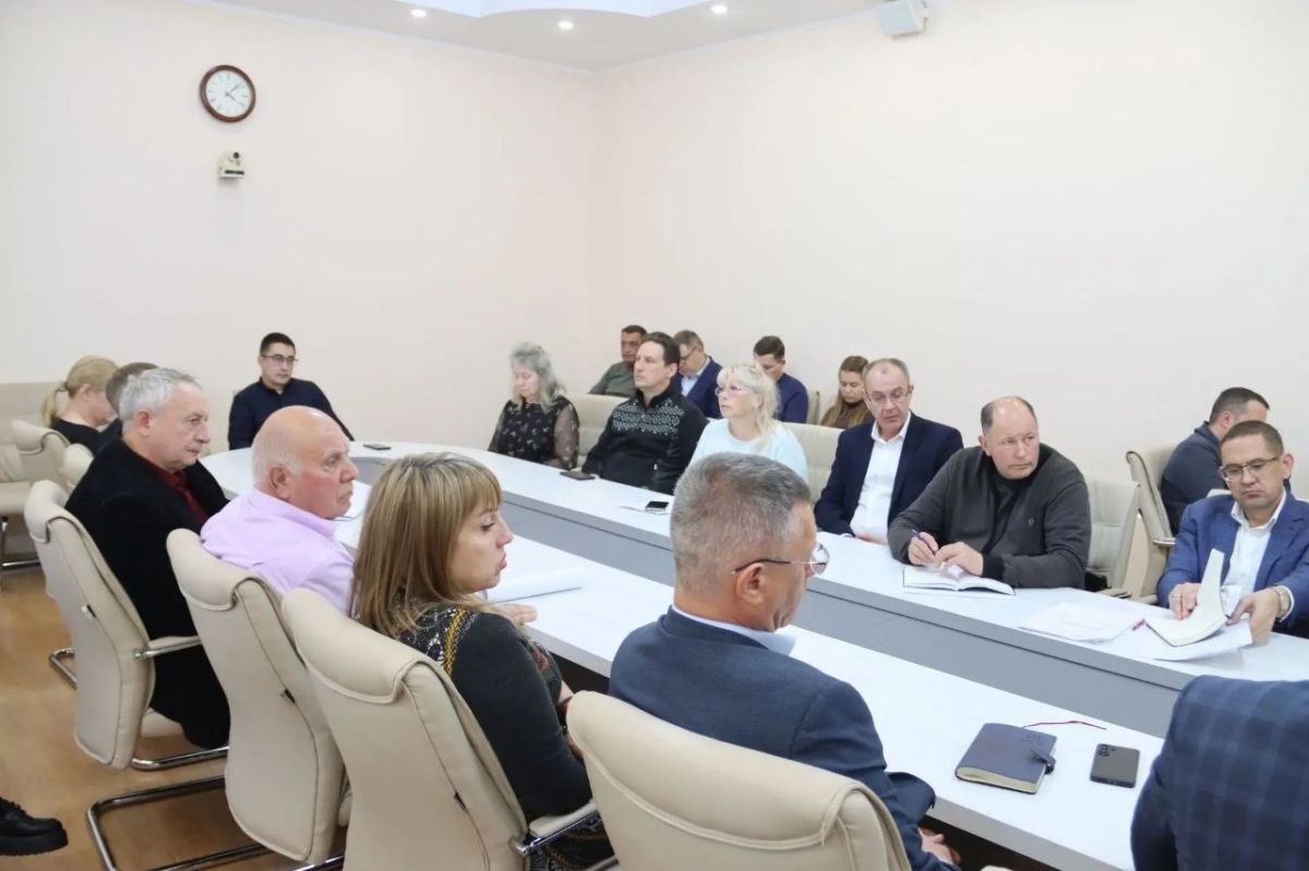 Администрация Хабаровска держит на контроле подачу тепла и горячей воды в дома горожан Администрация Хабаровска держит на контроле подачу тепла и горячей воды в дома горожан