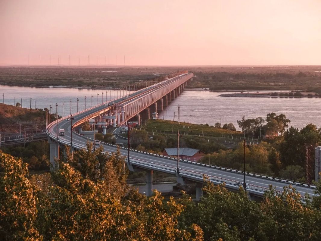 7 чудес Хабаровского края. Амурский мост 7 чудес Хабаровского края. Амурский мост