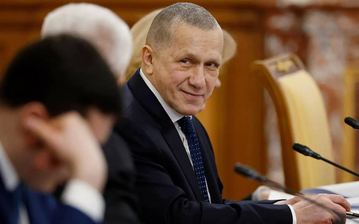 Юрия Трутнева назначили помощником президента, Олега Кожемяко – дальневосточным полпредом Юрия Трутнева назначили помощником президента, Олега Кожемяко – дальневосточным полпредом