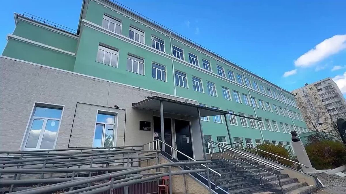 Активный ремонт школ идёт в Хабаровске