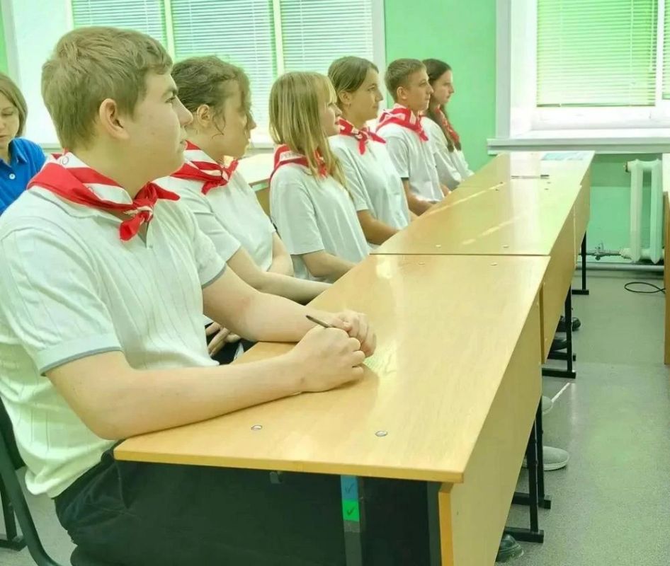 «Амурский кристалл» в муниципальном округе имени Полины Осипенко «Амурский кристалл» в муниципальном округе имени Полины Осипенко
