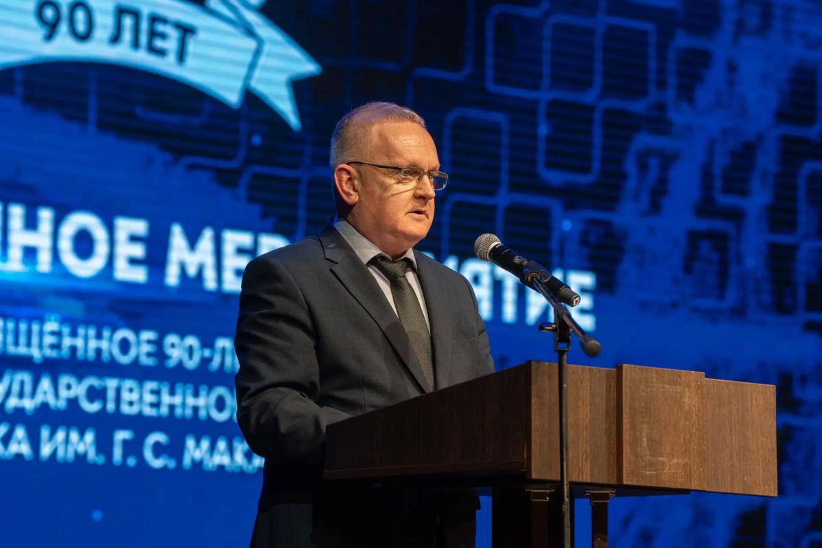 Уважаемые коллеги! Дорогие ветераны педагогического труда, сотрудники и студенты медицинского колледжа! Уважаемые коллеги! Дорогие ветераны педагогического труда, сотрудники и студенты медицинского колледжа!