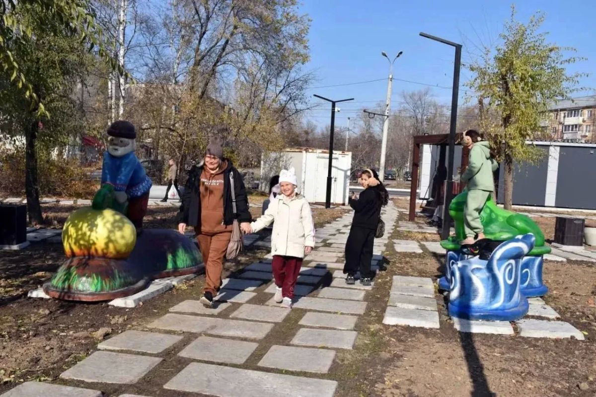 «Сквер русских сказок» открылся в Хабаровске