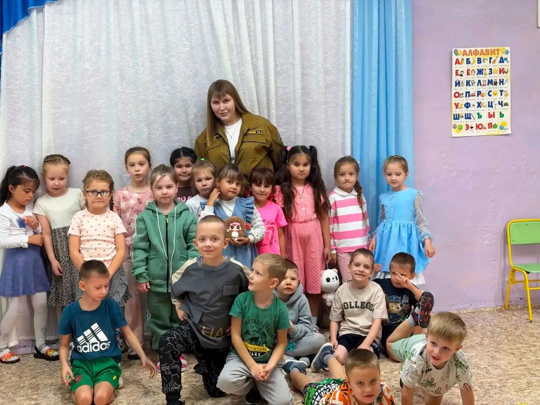 Безопасность начинается с детства Безопасность начинается с детства