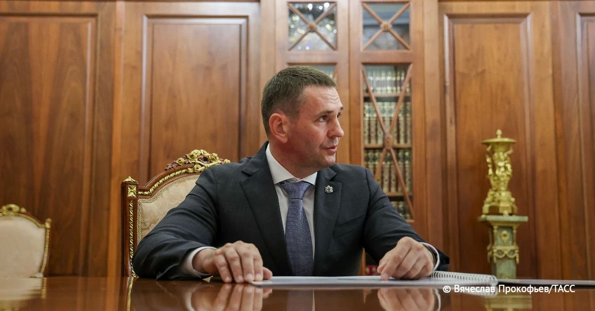 Специалисты готовят проектную документацию для второго Кузнецовского железнодорожного тоннеля и нового моста через Амур в Хабаровском крае, сообщил глава региона Дмитрий Демешин