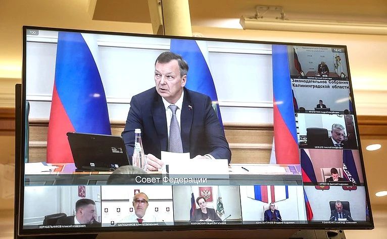 Совершенствование системы обращения с отходами в регионах обсудили в Совете Федерации