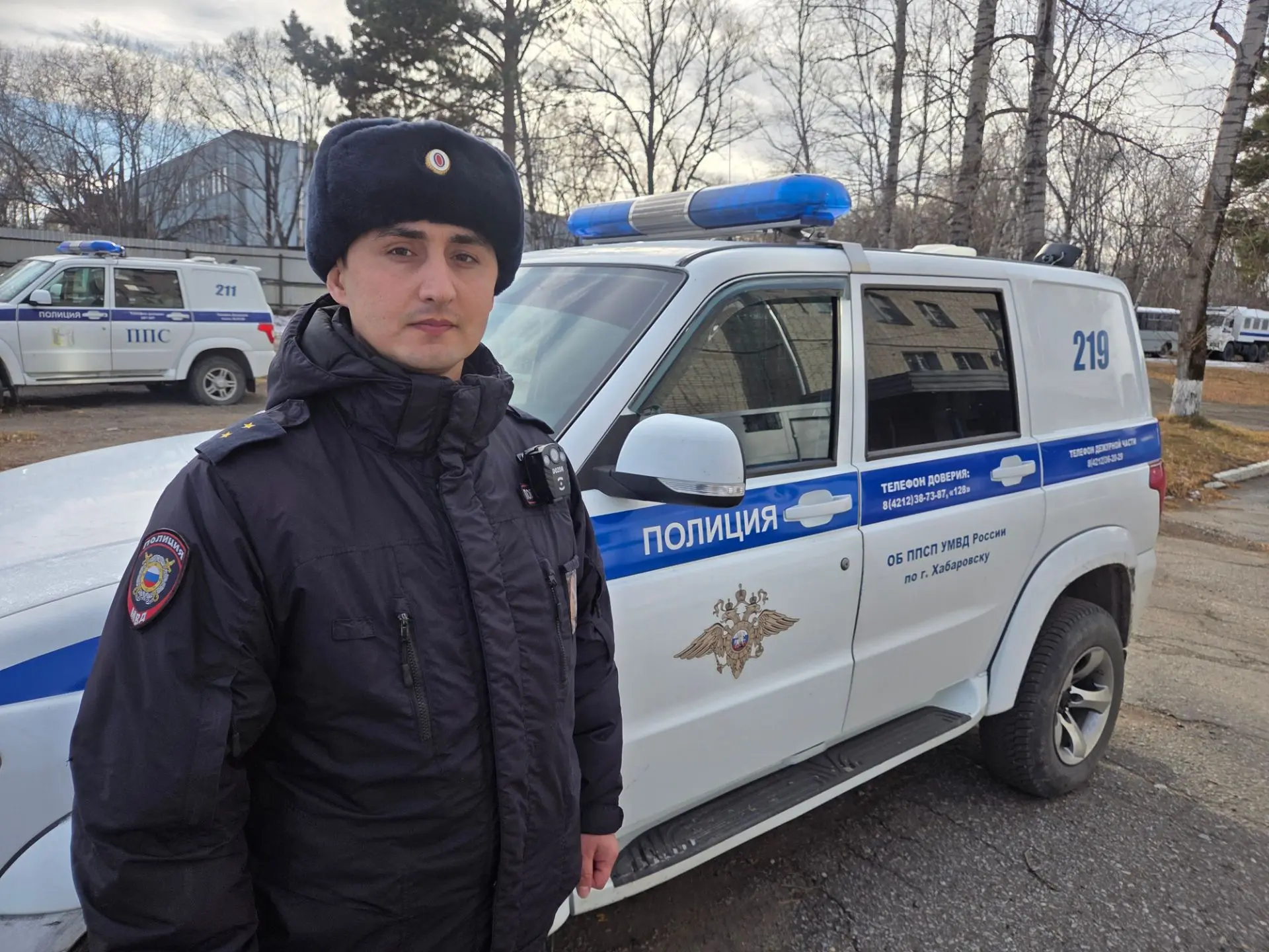 Сотрудники городской полиции желают отличного завершения рабочей недели