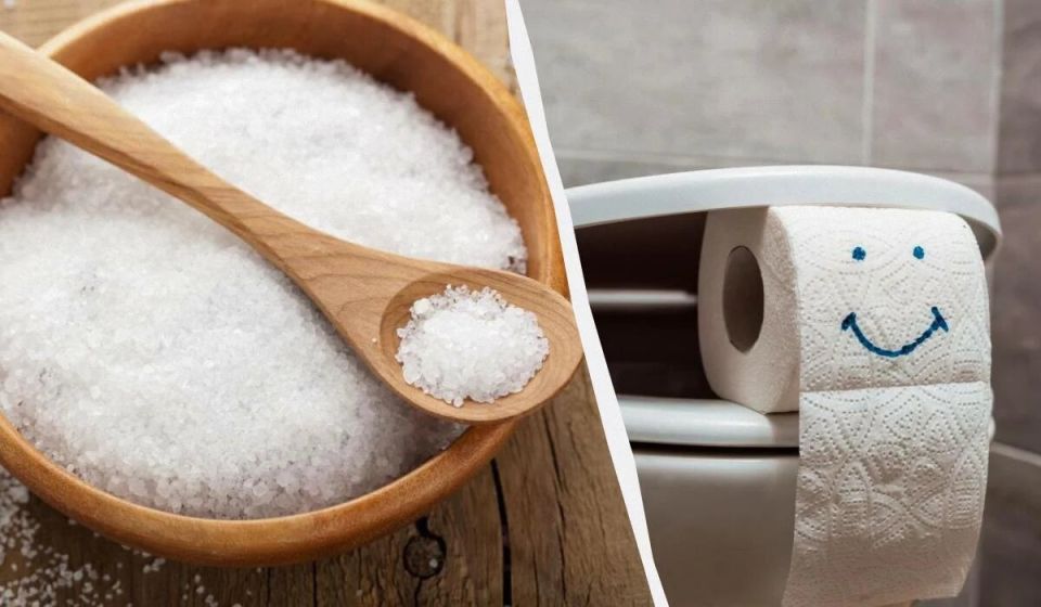 Умные хозяйки открывают секрет: чем поможет соль в унитазе?