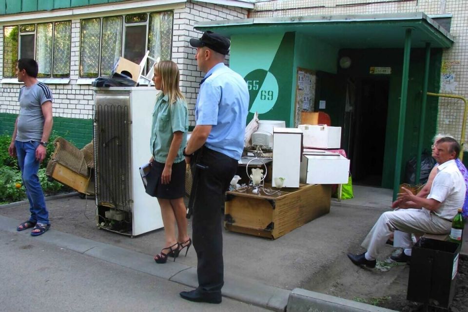 Как долговые проблемы с ЖКХ могут повлиять на ваше жилье: мифы и реальность