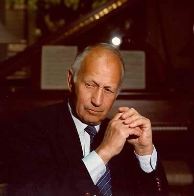 Смех как лекарство: как Норман Казинс изменил подход к исцелению