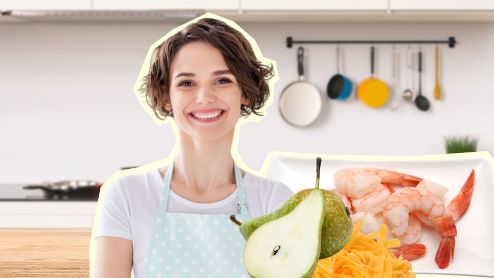 Груша, запеченная с креветками и сыром: приготовьте блюдо как в дорогом ресторане