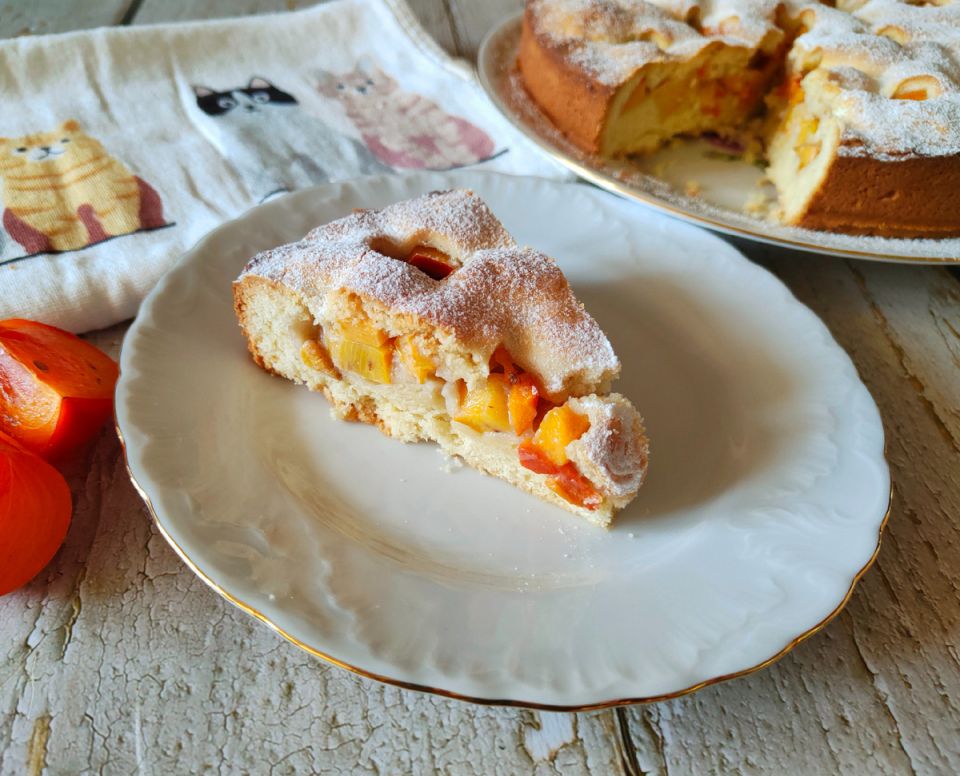 Песочный пирог с хурмой: неожиданный десерт, который стоит попробовать