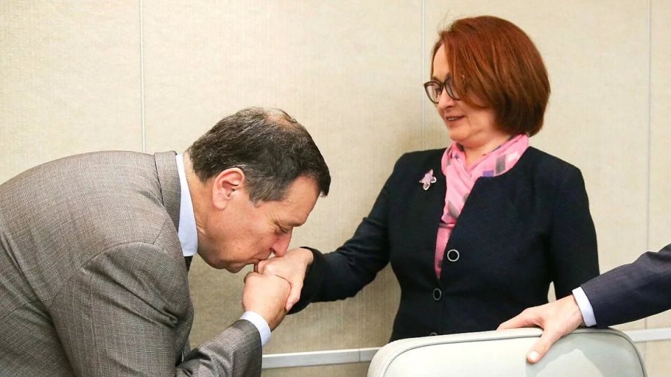 Как экономический кризис ведет к холодам: регионы остаются без тепла и света