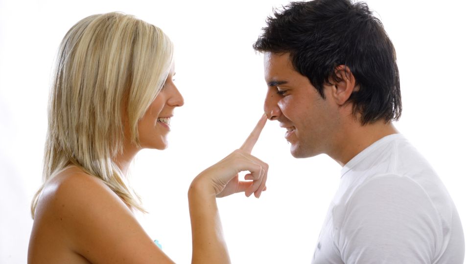 Счет в банке: психолог объяснил, откуда «растут ноги» у феминизма