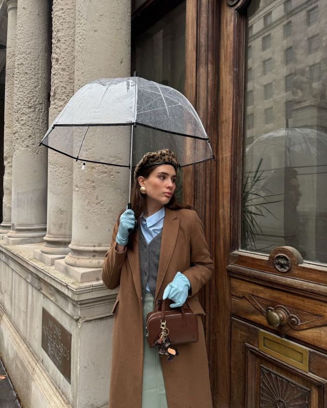 Стильная осень: 7 образов для дождливых дней