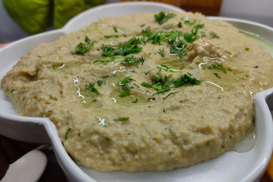 Покорите вкусы Востока: хумус из баклажанов и нута