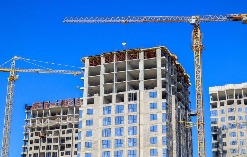 В России вводят штрафы за иностранные названия жилых комплексов